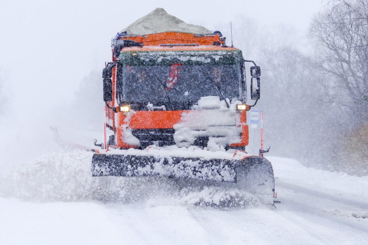 Kaip prižiūrimi ir valomi keliai?