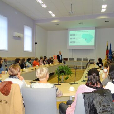 Šakių rajono savivaldybėje – diskusijos, žinios, naudinga patirtis