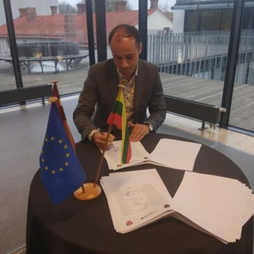 Projekto „Vaizdo stebėjimo kamerų įrengimas Latvijos ir Lietuvos miestų saugumui užtikrinti“ baigiamojoje konferencijoje – rezultatų pristatymas ir bendradarbiavimo susitarimas