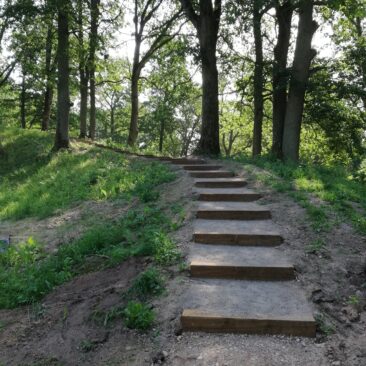 Sutvarkytas Apuolės kraštovaizdžio draustinis