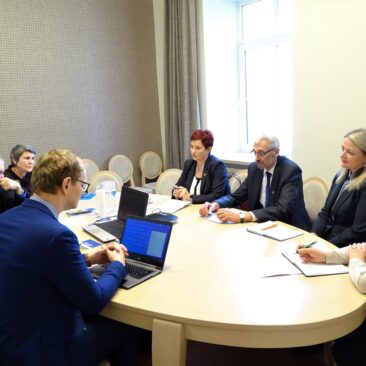 Švietimo, mokslo ir sporto ministerijoje prašyta aiškių atsakymų, kaip praktiškai veiktų bendrojo ugdymo ir profesinio mokymo konsolidavimo modelis