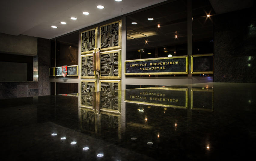 Vyriausybė nusprendė: karantinas tęsiamas iki balandžio 13 dienos