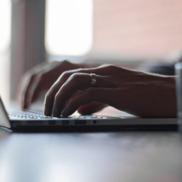 Suburta ekspertų komanda koordinuos verslo paramą ir pasiūlymus