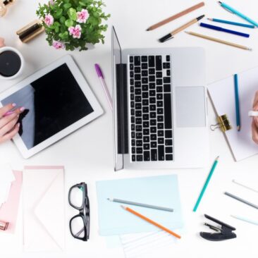 Atnaujintos rekomendacijos, kaip organizuoti darbą įstaigose, įmonėse, organizacijose