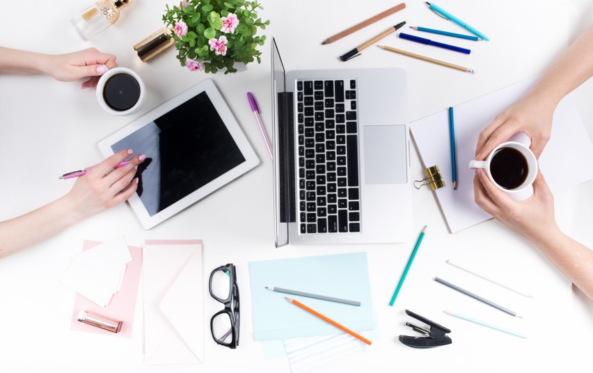 Atnaujintos rekomendacijos, kaip organizuoti darbą įstaigose, įmonėse, organizacijose