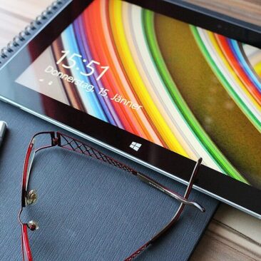 Skuodo rajono bendrojo ugdymo mokyklas pasiekė 130 planšetinių kompiuterių