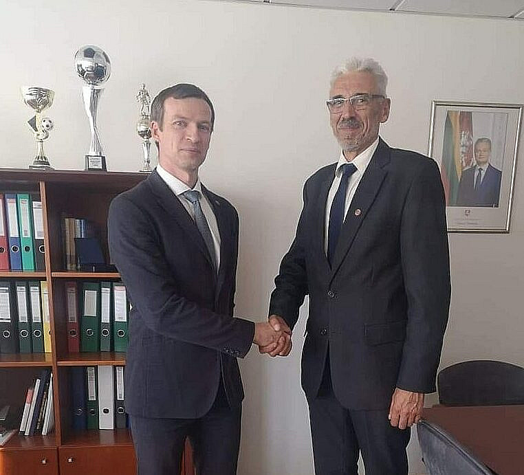 Energetikos ministerijoje aptartas klausimas dėl SND balionų daugiabučiuose pakeitimo kitais energijos šaltiniais