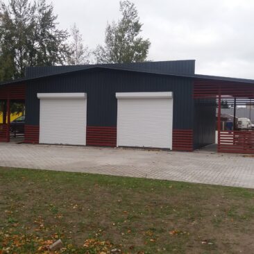 Skuodo mieste nauji prekybos paviljonai