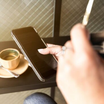 Maitinimo įstaigose, naktiniuose klubuose, pramogų vietose – privaloma lankytojų registracija