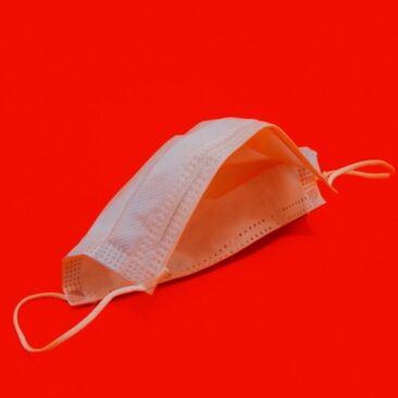 SAM informuoja: kabinetuose dirbant daugiau nei po vieną, reikėtų dėvėti kaukes