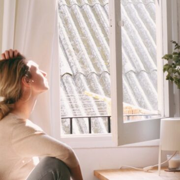 SAM atnaujino rekomendacijas gyventojams: rizikos grupėje esančių asmenų prašoma itin saugotis