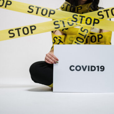 Atsižvelgus į specialistų rekomendacijas, trumpinami izoliacijos terminai