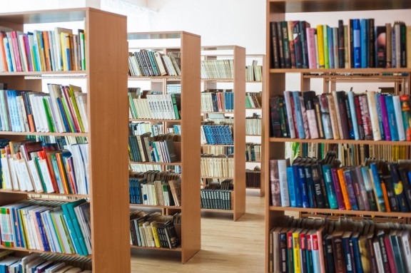 Abiturientams šiemet nereikės laikyti lietuvių kalbos ir literatūros įskaitos