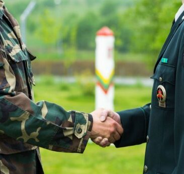 Raginama rinktis Pasieniečio įvadinio mokymo kursus