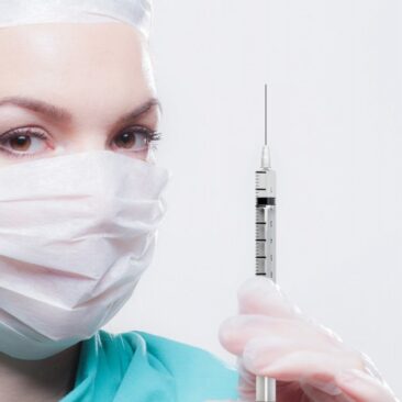 Žiema – tinkamas laikas skiepytis nuo erkinio encefalito