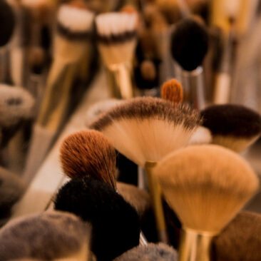 Nuotolinėje konsultacijoje grožio specialistams – išsamiau apie pakitusias darbo sąlygas atlaisvinus karantino reikalavimus (medžiaga ir video)