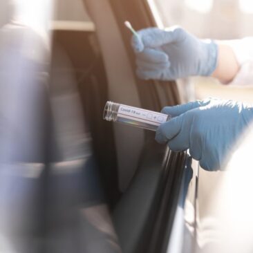 Nuo šiol profilaktinių tyrimų procedūra be nemalonių pojūčių, rezultatas vos per pusvalandį. Profilaktiškai tirtis kviečiami ir teisėsaugos institucijų atstovai