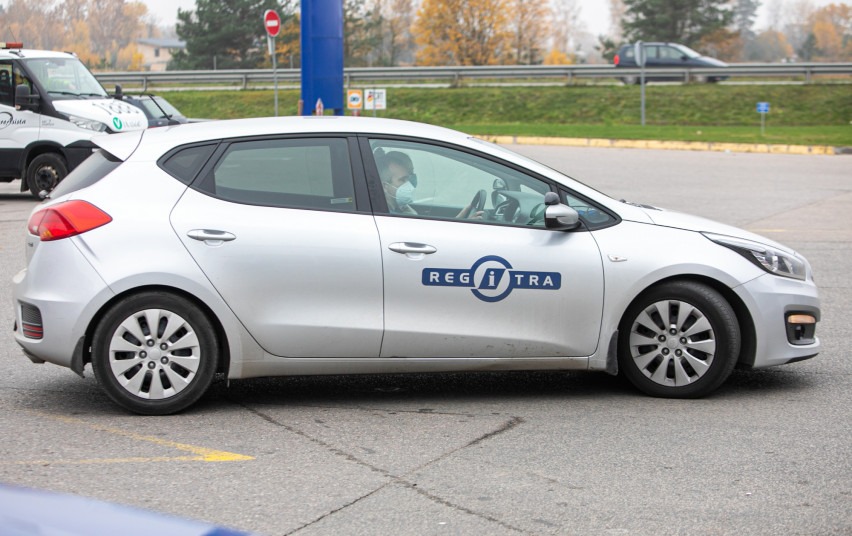 Nuo kito trečiadienio „Regitroje“ atnaujinami praktikos egzaminai