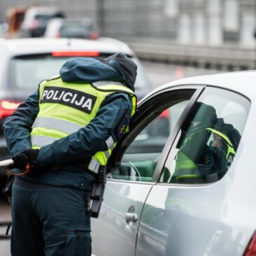 VRM: 44 savivaldybėse neliks judėjimo apribojimų