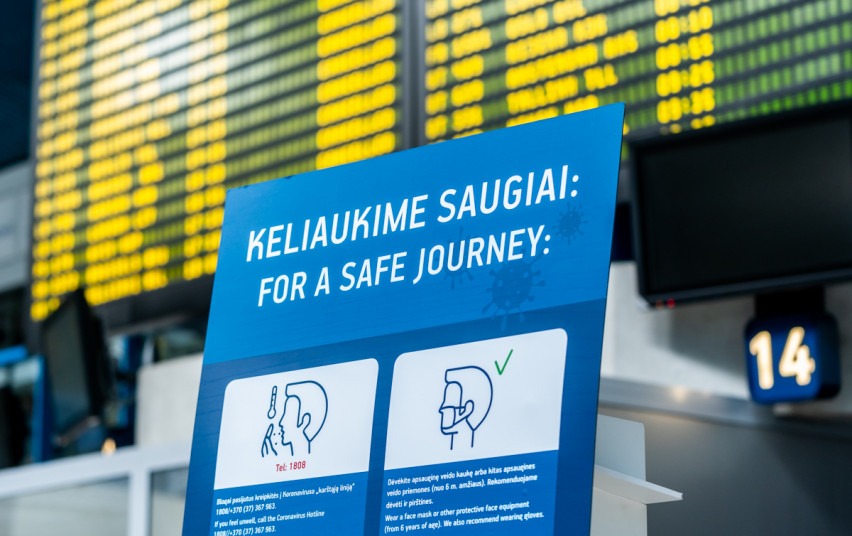Visi į Lietuvą iš užsienio atvykstantys keleiviai privalės turėti neigiamą COVID-19 tyrimo atsakymą