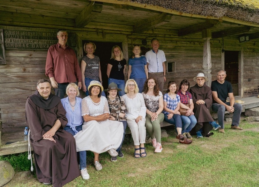 Ekspedicija į A. J. Pabrėžos gimtinę