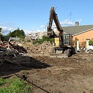 Skuodo mieste P. Cvirkos gatvėje neliks jau kurį laiką apleisto pastato