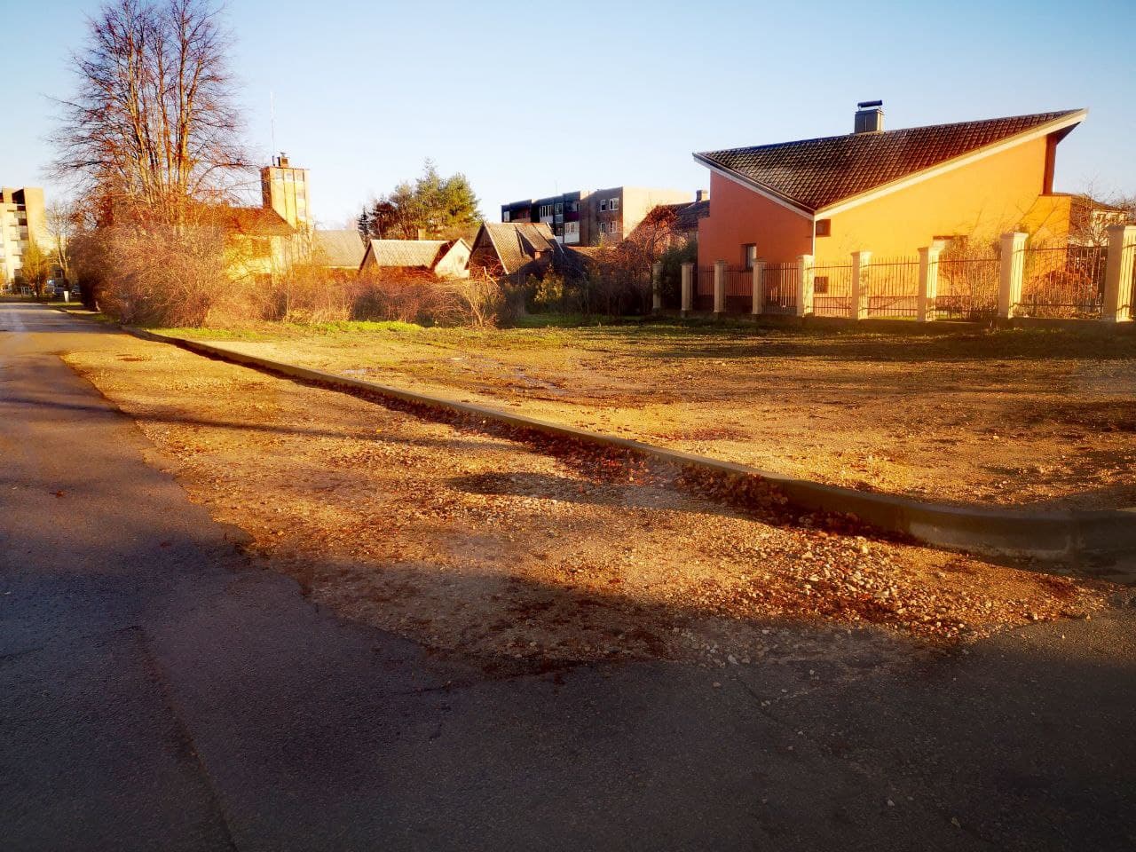 Skuodo miesto P. Cvirkos gatvėje bus sutvarkyta važiuojamoji kelio danga