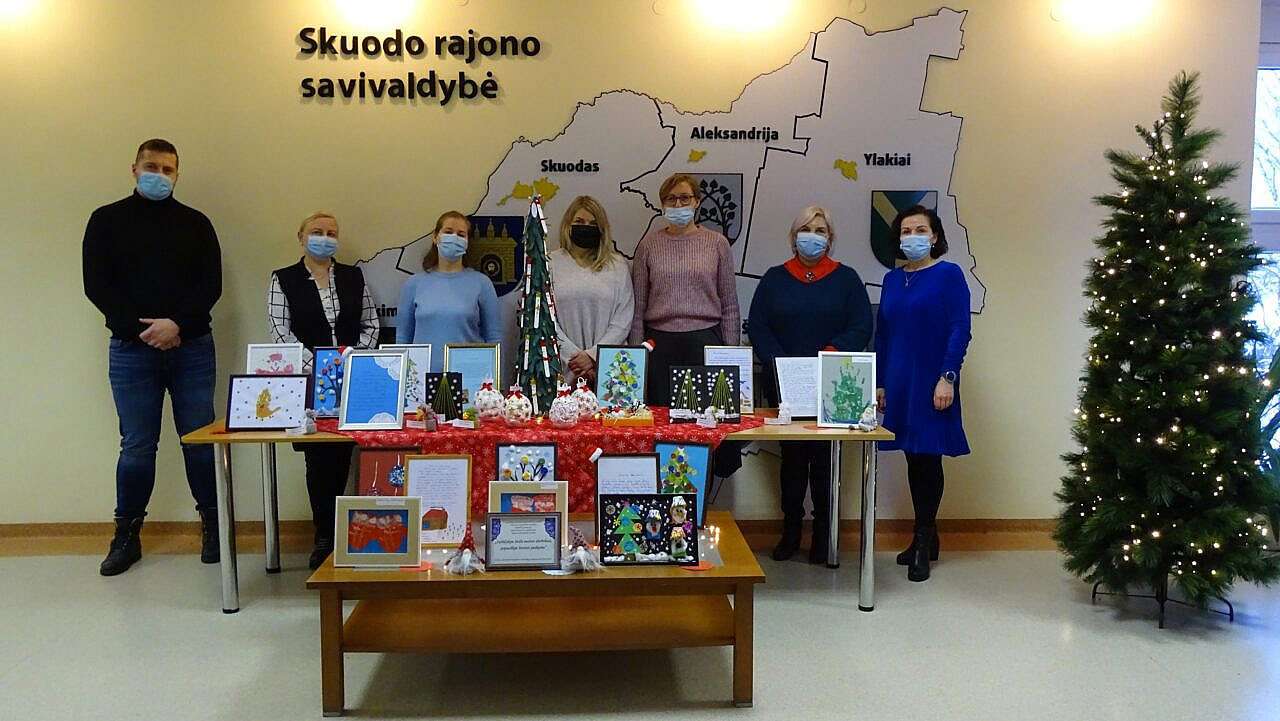 SUP vaikų darbelių paroda „Sušildykim širdis mažais darbeliais, papuoškim šventes jaukumu“ džiugins skuodiškius