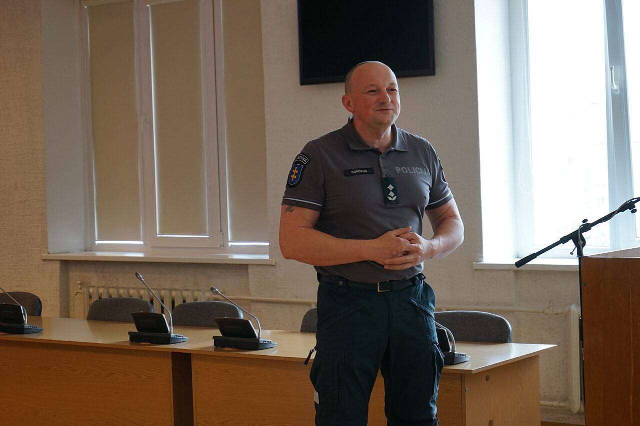 Vyko Klaipėdos apskrities vyriausiojo policijos komisariato Skuodo rajono policijos komisariato tarpinstitucinis ataskaitinis susitikimas