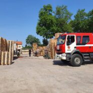 Medienos gaminių įmonėje UAB „Baldarys“ vyko funkcinės civilinės saugos pratybos