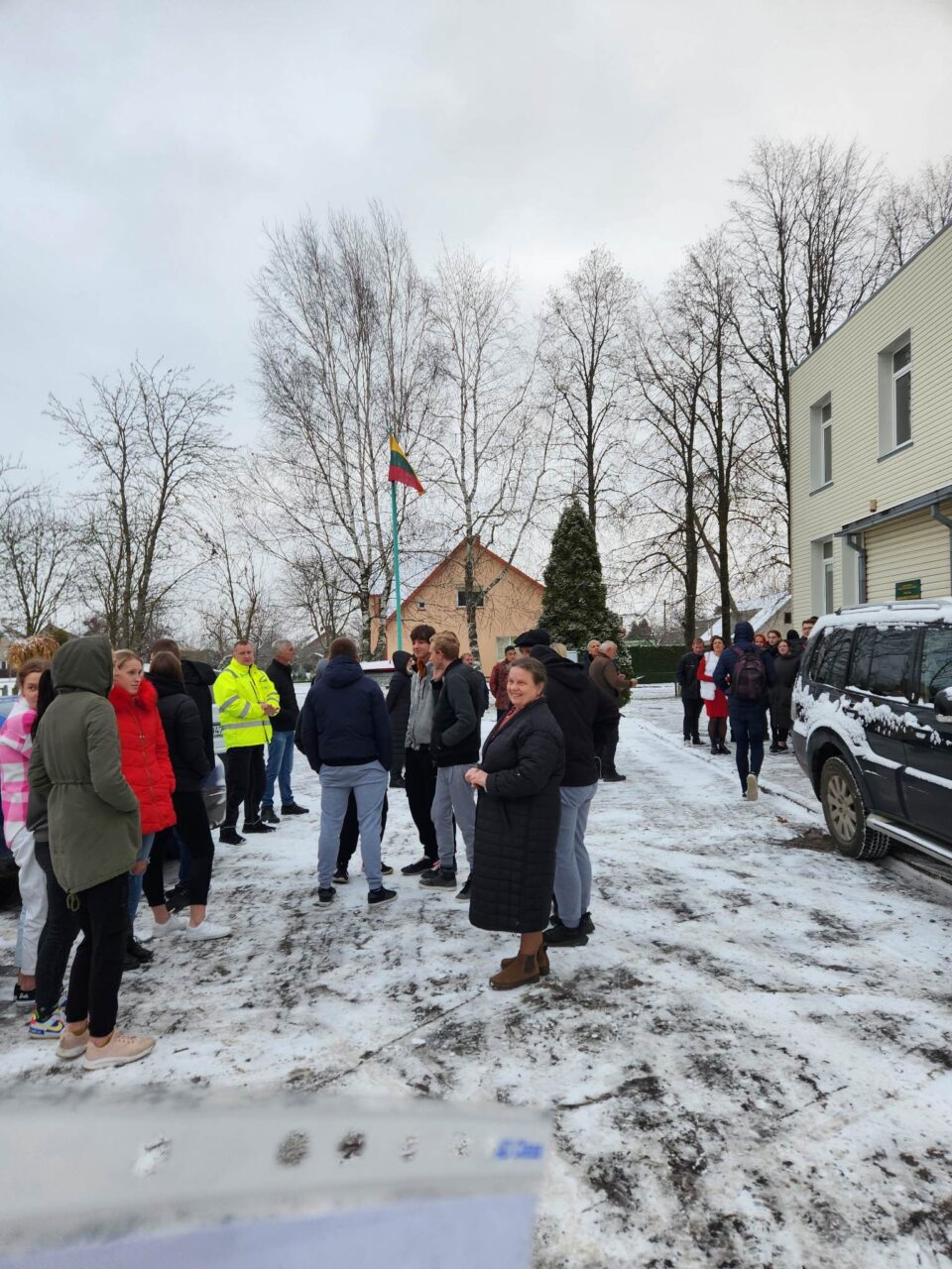 Civilinės saugos evakuacinės pratybos Skuodo amatų ir paslaugų mokykloje