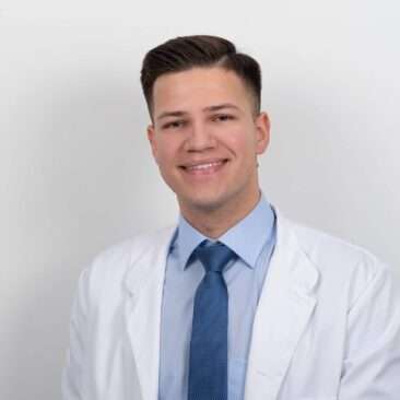 Birželio, liepos mėnesiais Ylakių ir Barstyčių ambulatorijose gyventojus konsultuos šeimos medicinos gydytojas rezidentas Modestas Šaulys.