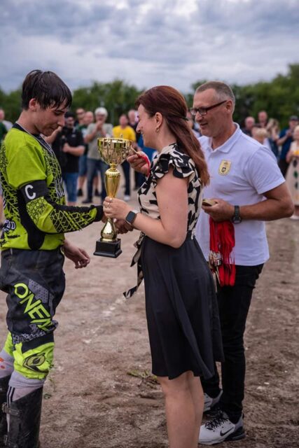 Nugalėtojų taurės įteikimas