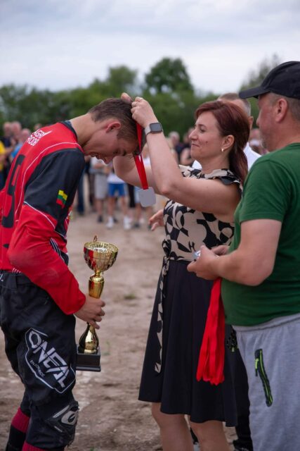 Apdovanojimų įteikimas