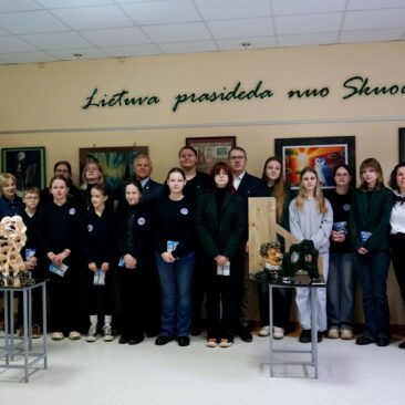 Įkvepianti meno paroda – Lietuvos nepriklausomybės atkūrimo dienai paminėt