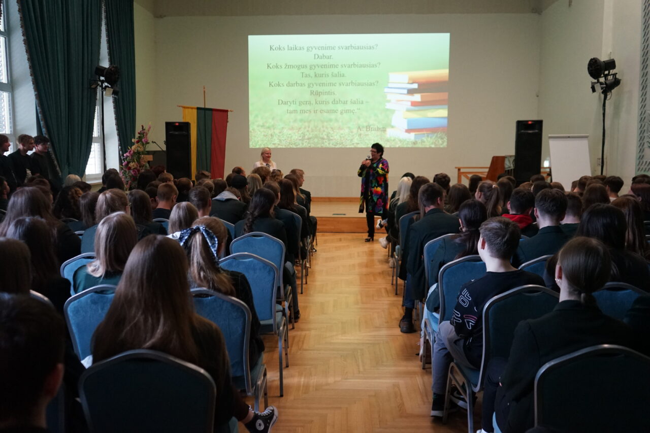 Skuode darbą pradeda naujai išrinkti vadovai