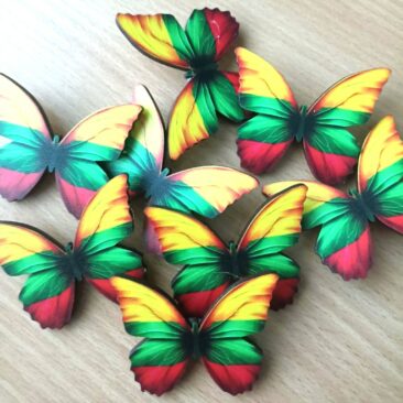 LR Seimo narių Violetos Turauskaitės, Tomo Martinaičio ir Valiaus Ąžuolo sveikinimai Kovo 11-osios proga