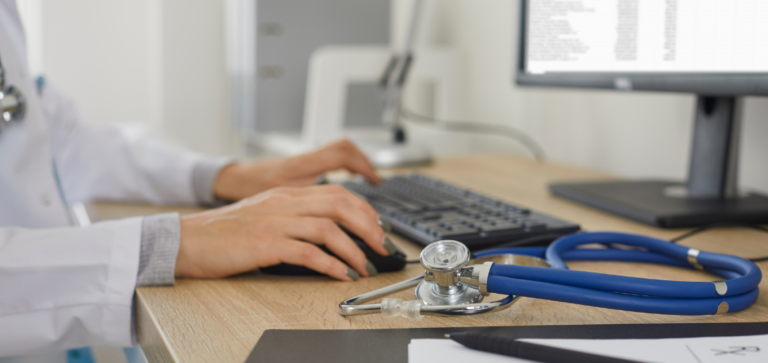 Featured image for article: Skuodo rajono savivaldybės administracija įgyvendina projektą „Sveikatos centro teikiamų sveikatos priežiūros paslaugų infrastruktūros modernizavimas“.