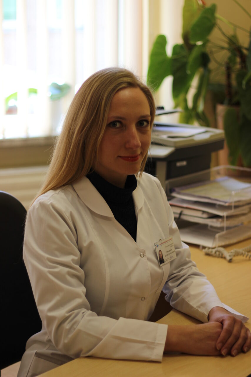 Barstyčių ambulatorijoje kontaktiniu būdu konsultuos šeimos gydytoja Giedrė Baršauskienė