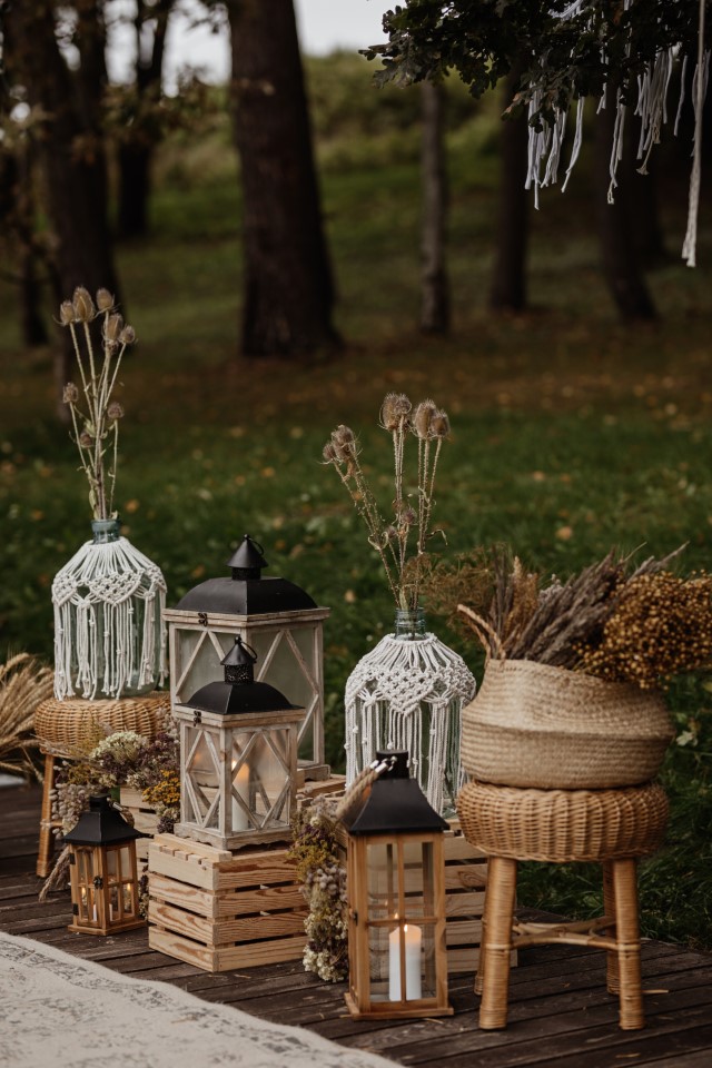 Vasaros šventėse „sprogsta“ naujos tendencijos: prabangą išstumia minimalizmas